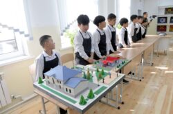 АК-ОРДО ЖАҢЫ КОНУШУНДАГЫ №102 МЕКТЕП АЧЫЛДЫ