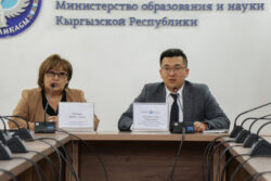 МИНИСТРЛИК КОРРУПЦИЯГА КАРШЫ АРАКЕТТЕРДИН СТРАТЕГИЯЛЫК ПЛАНЫН ДОЛБООРУН ТАРТУУЛАДЫ