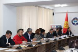 БОЛЕЕ 400 ШКОЛ И 100 БИБЛИОТЕК ПОЛУЧАТ 272 ТЫСЯЧИ ДЕТСКИХ КНИГ