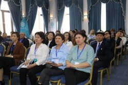 РЕСПУБЛИКАНСКИЙ ФОРУМ ПРИНЯЛ РЕЗОЛЮЦИЮ О МЕРАХ ПО ПОВЫШЕНИЮ СТАТУСА ВОСПИТАНИЯ