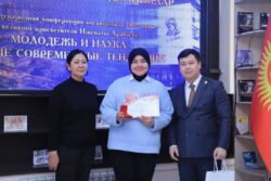 КМШ СТУДЕНТТЕРИНИН ЭЛ АРАЛЫК СЫНАГЫНДА ЫМУнун СТУДЕНТТТЕРИ I жана III ДАРАЖАДАГЫ ДИПЛОМДОРГО ЭЭ БОЛУШТУ