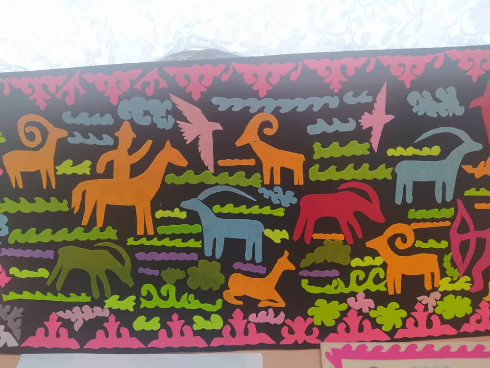 УЛУТТУК АДАБИЯТ КҮНҮНӨ АРНАЛГАН СЕМИНАР