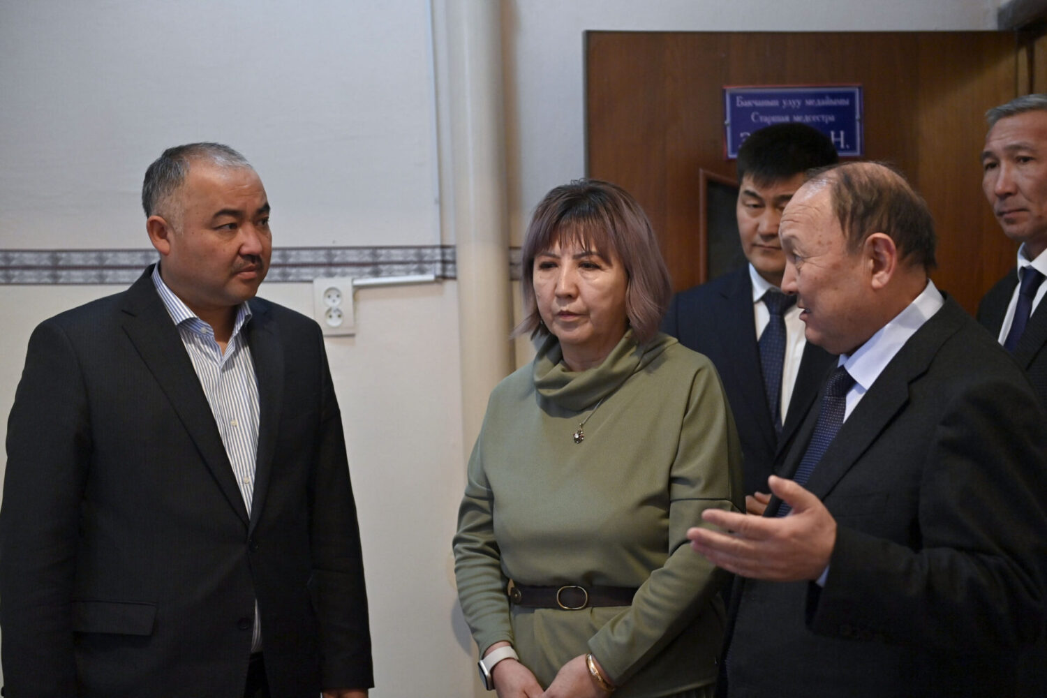 НУРЛАНБЕК ШАКИЕВ: «БИРГЕЛИКТЕ БИЛИМГЕ УМТУЛГАНДА ГАНА ИЙГИЛИККЕ ЖЕТИШЕ АЛАБЫЗ»