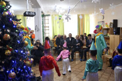 НУРЛАНБЕК ШАКИЕВ: «БИРГЕЛИКТЕ БИЛИМГЕ УМТУЛГАНДА ГАНА ИЙГИЛИККЕ ЖЕТИШЕ АЛАБЫЗ»