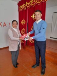 ОКУУЧУЛАРГА ЖАҢЫЧА КӨЗ КАРАШТА БИЛИМ, ТАРБИЯ БЕРҮҮ