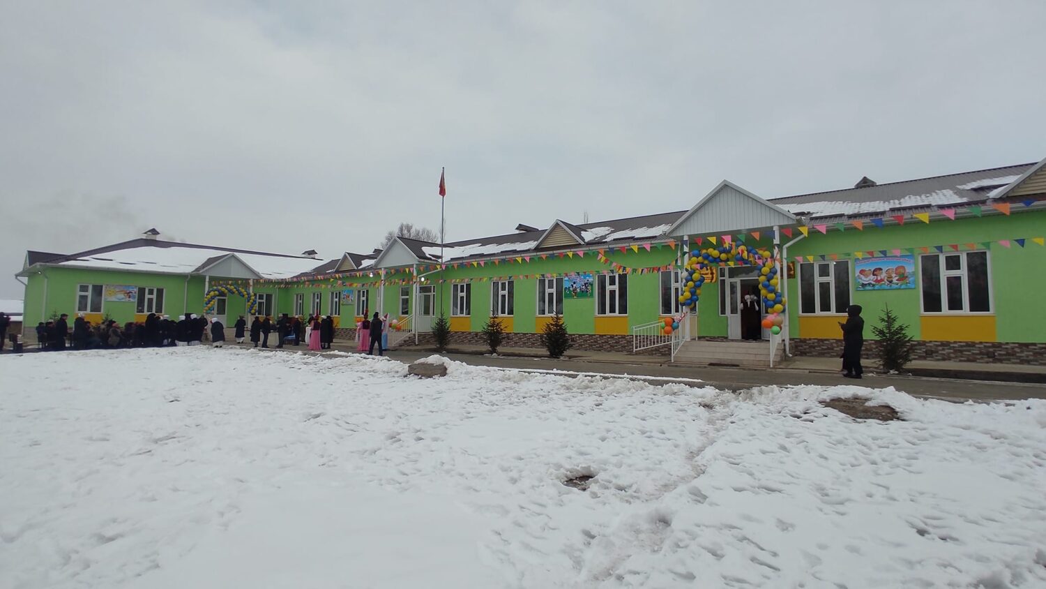 ӨЗГӨНДӨ ЖАҢЫ БАЛА БАКЧА АЧЫЛДЫ