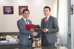 МИНИСТРЛИК МЕНЕН “ЫЙМАН” КООМДУК ФОНДУ КЫЗМАТТАШУУ ЖӨНҮНДӨ МЕМОРАНДУМ ТҮЗДҮ