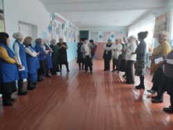 «АЯН» МЕНЕН «БИЛИМ АЗЫГЫ» МУГАЛИМДЕРДИ ОКУТТУ