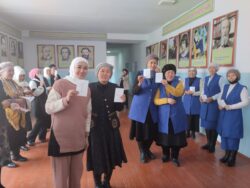 «АЯН» МЕНЕН «БИЛИМ АЗЫГЫ» МУГАЛИМДЕРДИ ОКУТТУ