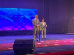 МАМЛЕКЕТТИК ТИЛДИН АЙЛЫГЫ БОЮНЧА ЖЫЙЫНТЫКТООЧУ ИШ-ЧАРА ӨТҮП ЖАТАТ