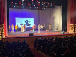 МАМЛЕКЕТТИК ТИЛДИН АЙЛЫГЫ БОЮНЧА ЖЫЙЫНТЫКТООЧУ ИШ-ЧАРА ӨТҮП ЖАТАТ