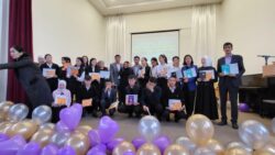 «ЖЕТИ ЭЛДИН ТИЛИН БИЛ, ЖЕТИ ТҮРДҮҮ ИЛИМ БИЛ!»