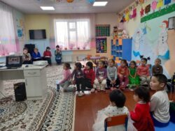 БАЛА БАКЧА 53 МИҢ СОМДУК ЖАБДЫКТАР МЕНЕН КАМСЫЗДАЛДЫ