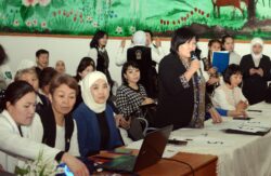 «ЭЛ АРАЛЫК ЭНЕ ТИЛ” КҮНҮНӨ АРНАЛДЫ