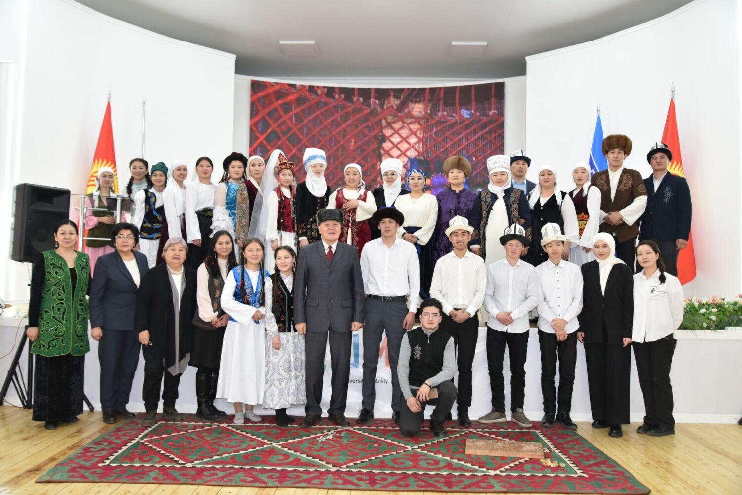 КМУДА КЫШКЫ ЛАГЕРЬ АЧЫЛДЫ