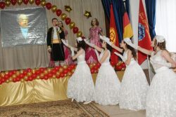 №23: 70 ЖАШТА