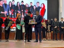 “VIA MELODY” ЭСТРАДАЛЫК АНСАМБЛИНЕН ЖАНДУУ КОНЦЕРТ