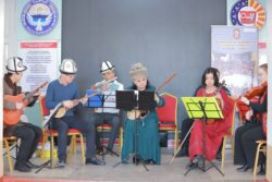 ОШМУДА ЭЛ АРАЛЫК ЭНЕ ТИЛ КҮНҮ БЕЛГИЛЕНДИ