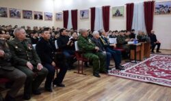 АТАЛАР ЭРДИГИ УНУТУЛБАЙТ!