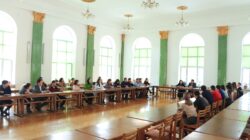 АГРАРДЫК УНИВЕРСИТЕТТИН ЖАШ ОКУМУШТУУЛАРЫ МЕНЕН СТУДЕНТТЕРИ БИРИКТИ