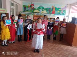 ЭЛ АРАЛЫК ЭНЕ ТИЛ КҮНҮНӨ АРНАЛДЫ