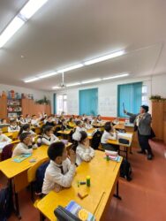 УСТАТТАН УЛУУ ТААЛИМ