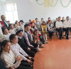 ЖУМГАЛДА «АНГЛИС ТИЛИНИН БИР АЙЛЫГЫ» БЕЛГИЛЕНДИ