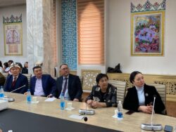 “ЖАЛПЫГА МААЛЫМДОО КАРАЖАТТАРЫ:КЕЧЭЭ, БҮГҮН ЖАНА ЭРТЕҢ”