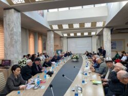 “ЖАЛПЫГА МААЛЫМДОО КАРАЖАТТАРЫ:КЕЧЭЭ, БҮГҮН ЖАНА ЭРТЕҢ”