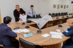 МИНИСТР КАНЫБЕК ИМАНАЛИЕВ ПРОВОДИТ ПРИЁМ ГРАЖДАН