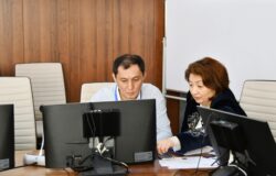 БАШТАЛГЫЧ КЛАССТЫН МУГАЛИМДЕРИН КЕСИПКӨЙЛҮККӨ ДАЯРДОО