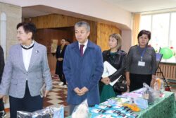 РАСУЛ АБАЗБЕК УУЛУ: «КЕСИПТИК ЛИЦЕЙЛЕР АРТЫКЧЫЛЫКТУУ КЕСИПТЕР БОЮНЧА БИЛИМ БЕРЕТ»