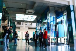 КАНЫБЕК ИМАНАЛИЕВ ОloloPlanet КРЕАТИВДҮҮ БОРБОРУНА БАРДЫ