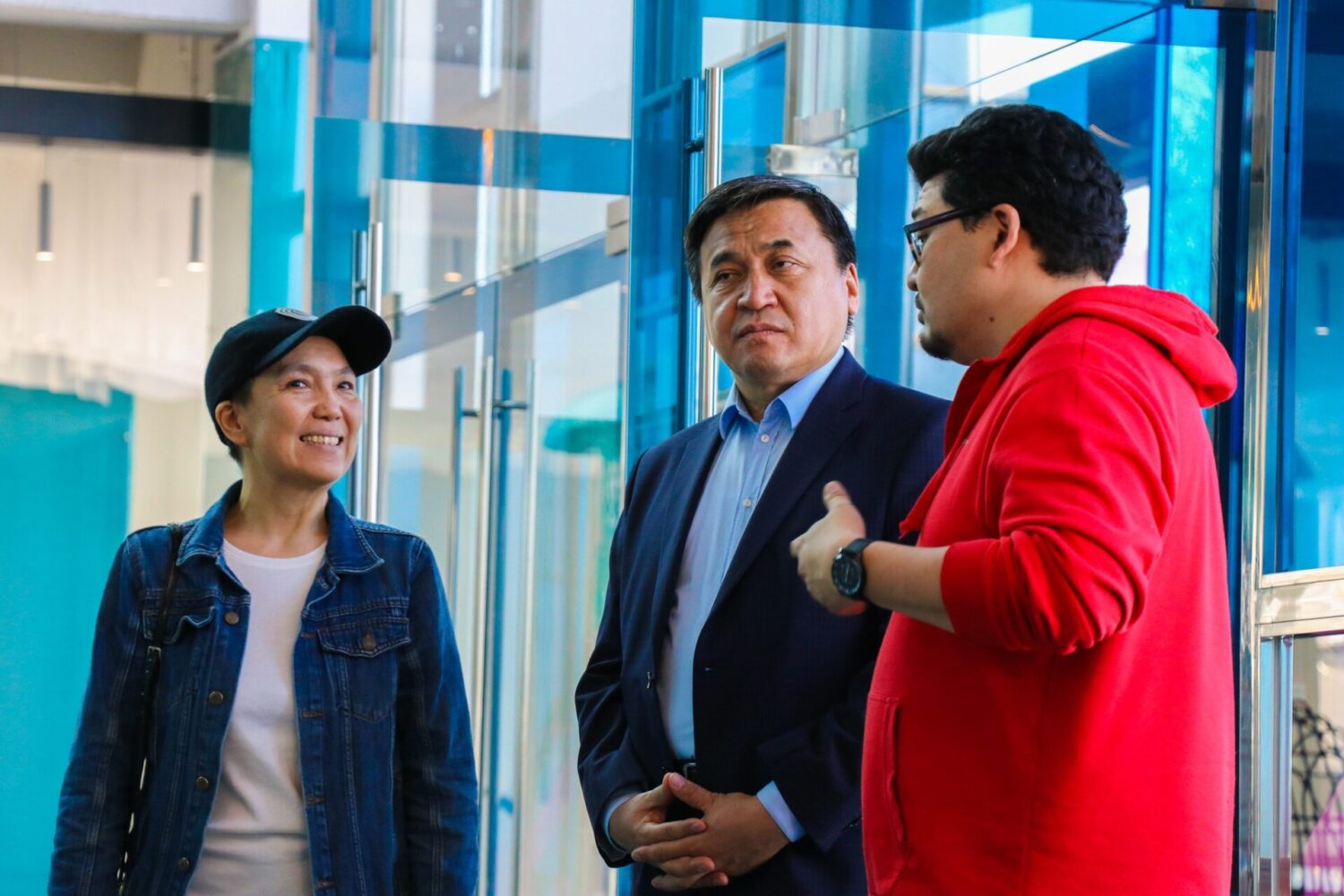 КАНЫБЕК ИМАНАЛИЕВ ПОСЕТИЛ КРЕАТИВНЫЙ ЦЕНТР ОloloPLANET