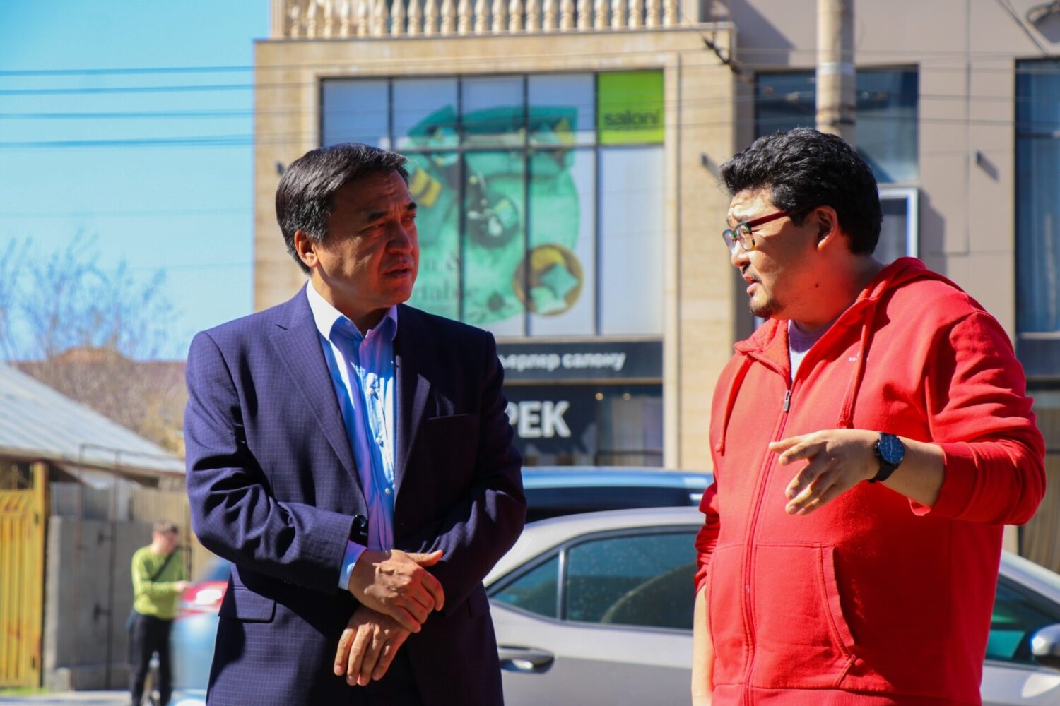 КАНЫБЕК ИМАНАЛИЕВ ПОСЕТИЛ КРЕАТИВНЫЙ ЦЕНТР ОloloPLANET