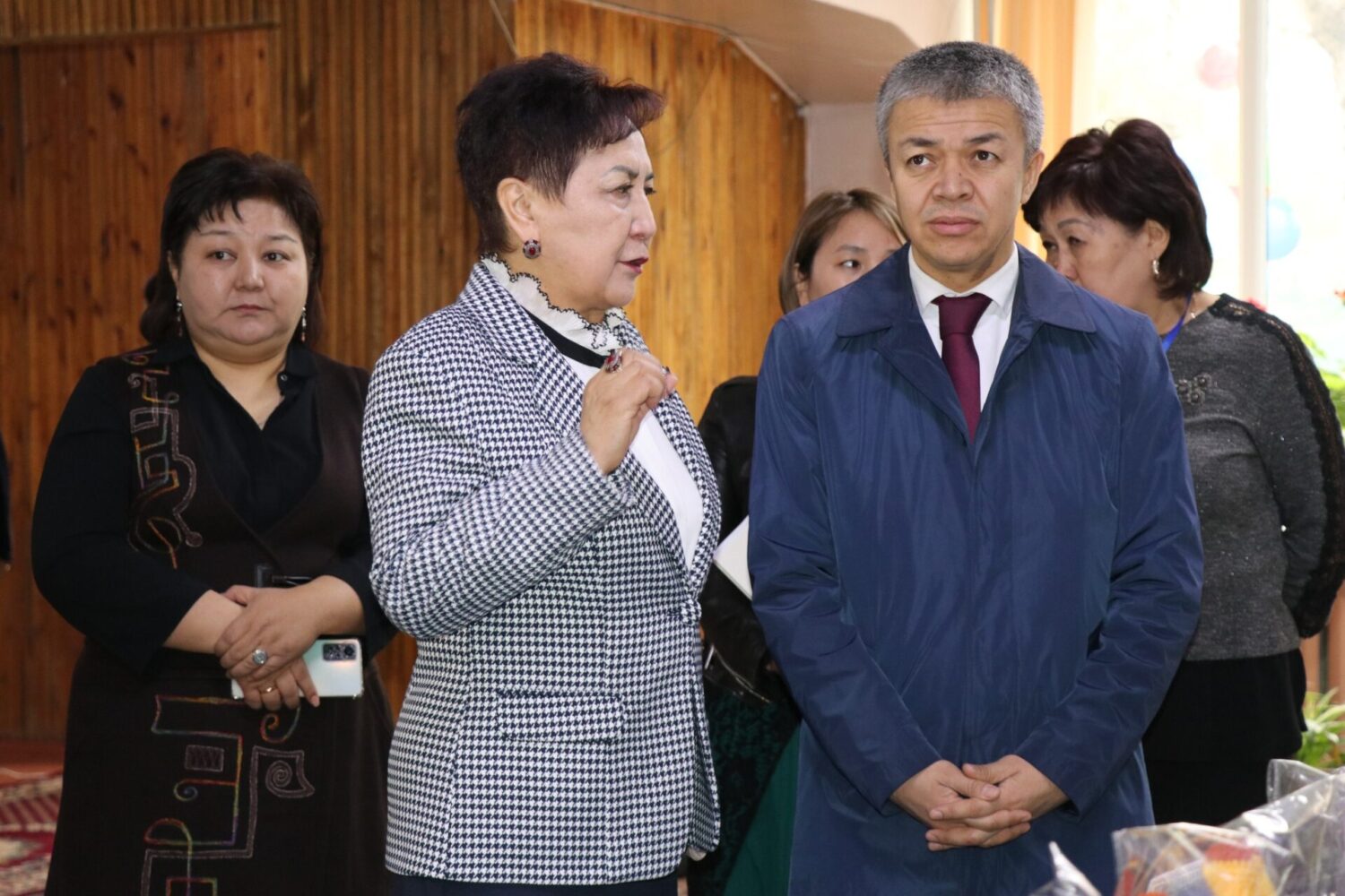 РАСУЛ АБАЗБЕК УУЛУ: «КЕСИПТИК ЛИЦЕЙЛЕР АРТЫКЧЫЛЫКТУУ КЕСИПТЕР БОЮНЧА БИЛИМ БЕРЕТ»