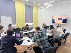 УЧИТЕЛЯ ИНФОРМАТИКИ ПОВЫСИЛИ КВАЛИФИКАЦИЮ В НДИТА