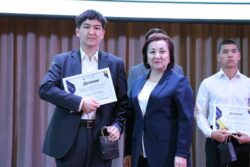 56  ОКУУЧУ РЕСПУБЛИКАЛЫК ОЛИМПИАДАНЫН ФИНАЛИСТИ БОЛДУ