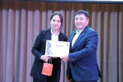 56  ОКУУЧУ РЕСПУБЛИКАЛЫК ОЛИМПИАДАНЫН ФИНАЛИСТИ БОЛДУ