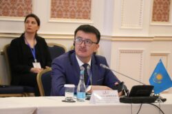 ЭЛ АРАЛЫК ТҮРК АКАДЕМИЯСЫ МОЛДО НИЯЗДЫН 200 ЖЫЛДЫГЫН БЕЛГИЛЕЙТ