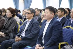 ЧҮЙ ОБЛУСУНУН МЕКТЕП ДИРЕКТОРЛОРУ ОКУТУУДАН ӨТТҮ