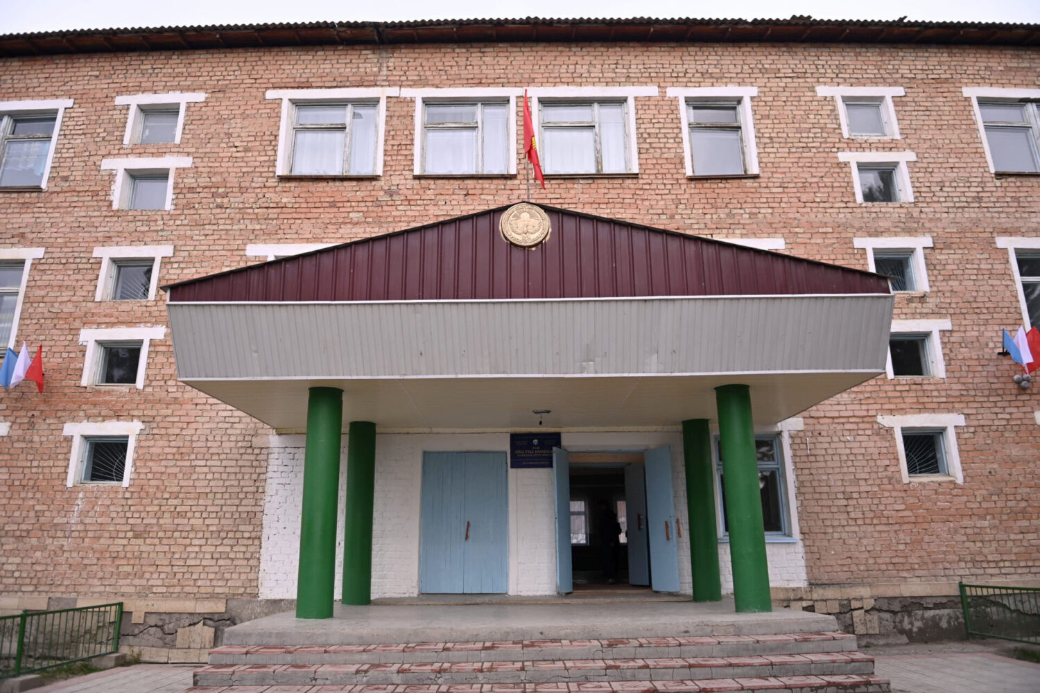 НУРЛАНБЕК ШАКИЕВДИН ИШ САПАРЫ ТОКТОГУЛ РАЙОНУНАН БАШТАЛДЫ