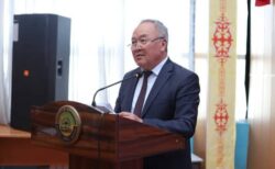 ТАЛПЫНГАН ТАЛАНТТУУЛАР АЛДЫДА