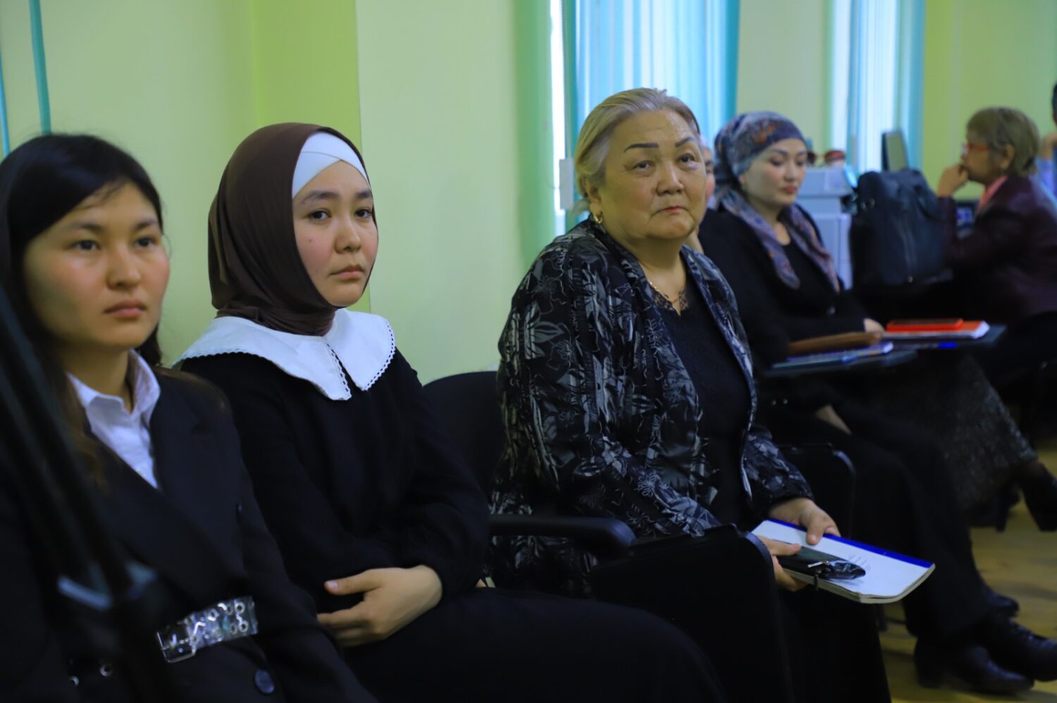 ОШТУДА ЖАШ ОКУМУШТУУЛАРГА АРНАЛГАН СЕМИНАР ӨТТҮ