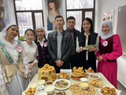 НООРУЗ МАЙРАМЫНА АРНАЛДЫ