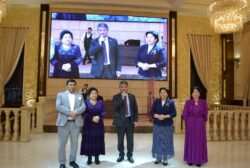 МЫКТЫЛАРГА СЫЙ-УРМАТ!