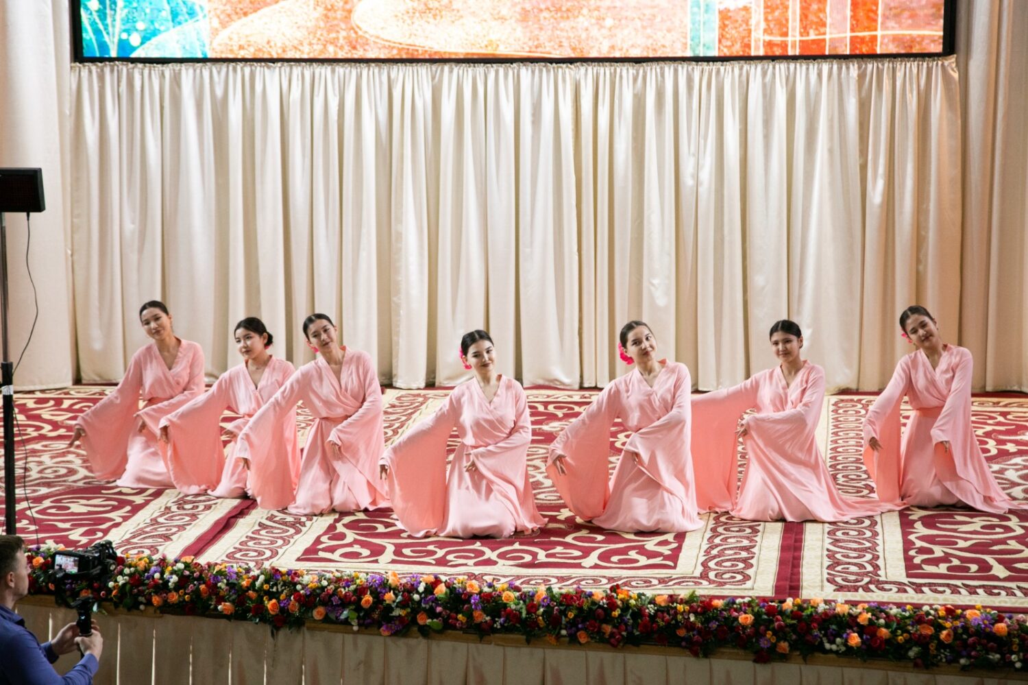 БГУ ДА “ЖАЗГЫ ЖОЛУГУШУУ” ФЕСТИВАЛЫ БОЛУП ӨТТҮ