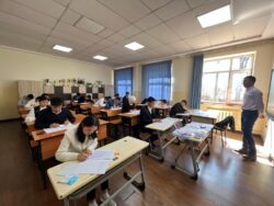 ИНТЕЛЛЕКТУАЛДЫК ПОТЕНЦИАЛЫ БИЙИК ОКУУЧУЛАР ТАЙМАШУУДА