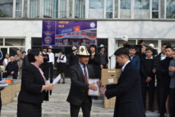 МЕКТЕП-ЛИЦЕЙ КҮНҮ БЕЛГИЛЕНДИ