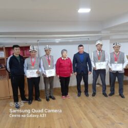 ОКУТУУЧУЛАР СПОРТТО КҮЧ СЫНАШТЫ